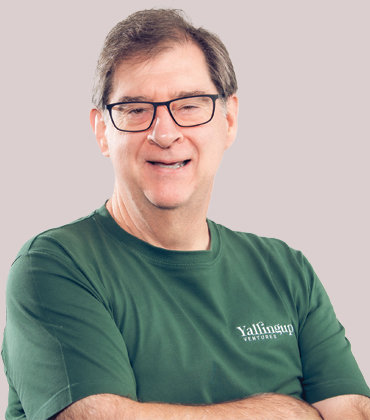 Ian Brown, REX Ortho | Agri Business Review | Top Orthopaedic Products Development Company in APAC